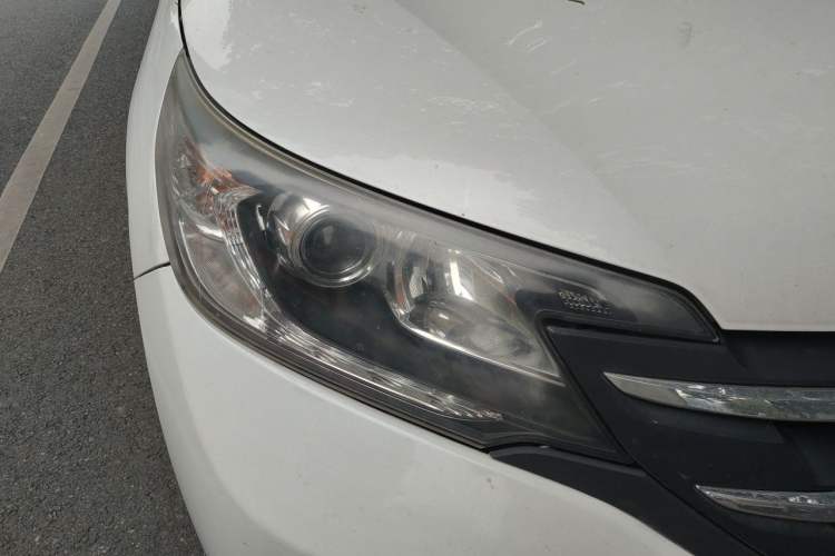 Used Honda CR-V 2013 2.4L two-wheel drive luxury version Right Front Headlight