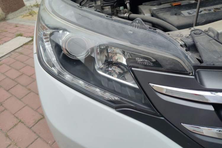 Used Honda CR-V 2013 2.4L two-wheel drive luxury version Right Front Headlight