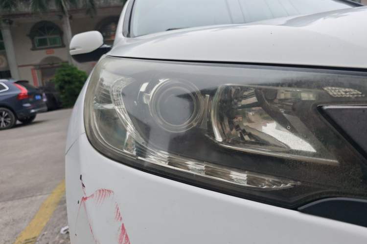 Used Honda CR-V 2013 2.0L 2WD Classic Edition Right Front Headlight