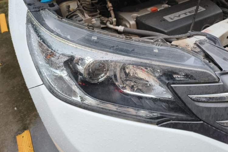 Used Honda CR-V 2013 2.4L four-wheel drive luxury version Right Front Headlight