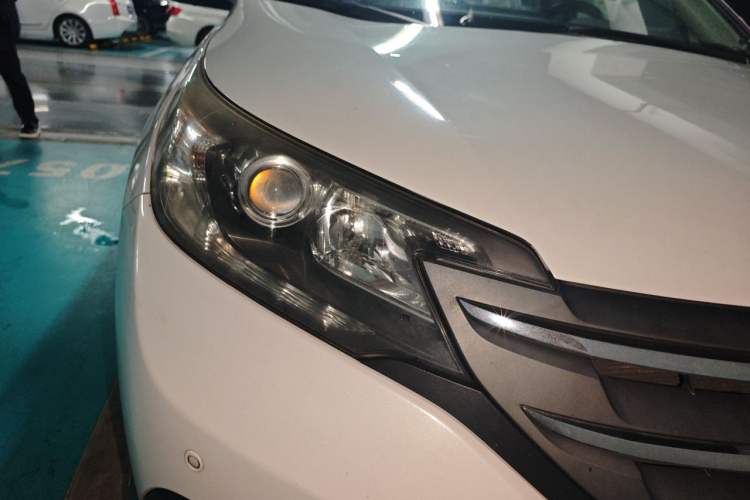 Used Honda CR-V 2013 2.0L 2WD Classic Edition Right Front Headlight