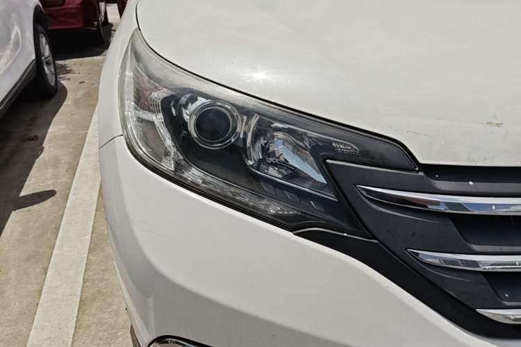 Used Honda CR-V 2013 2.4L two-wheel drive luxury version Right Front Headlight