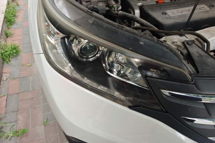 Used Honda CR-V 2013 2.4L two-wheel drive luxury version Right Front Headlight