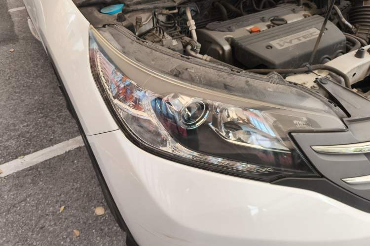Used Honda CR-V 2013 2.4L four-wheel drive luxury version Right Front Headlight