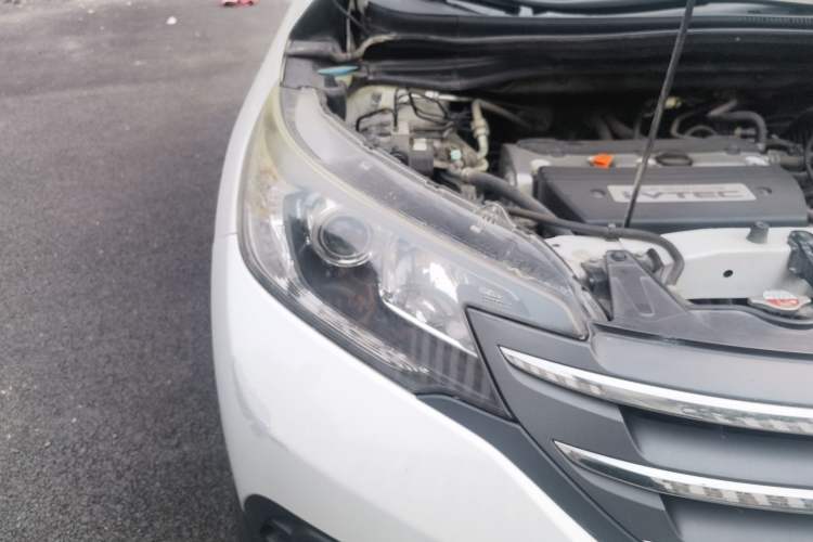 Used Honda CR-V 2013 2.4L four-wheel drive luxury version Right Front Headlight