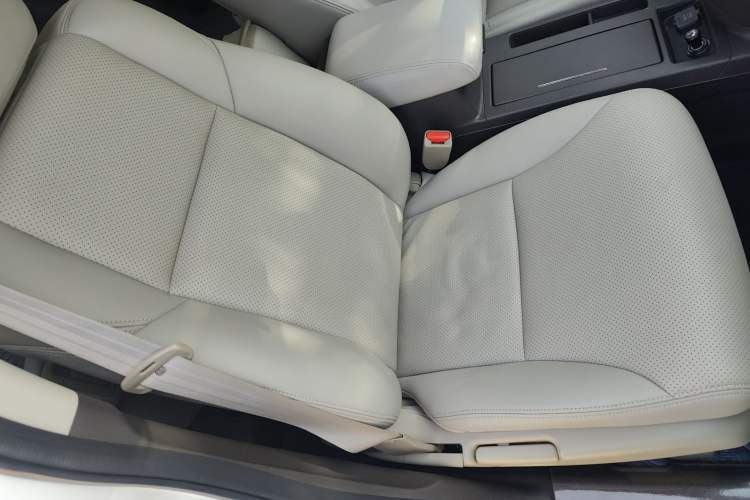 Used Honda CR-V 2013 2.0L Four-wheel Drive Classic Edition Right Front Seat