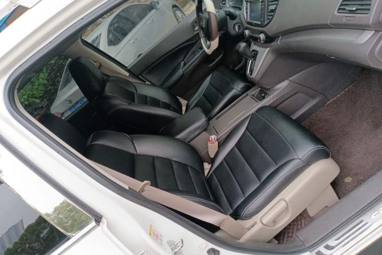 Used Honda CR-V 2013 2.0L 2WD Classic Edition Right Front Seat