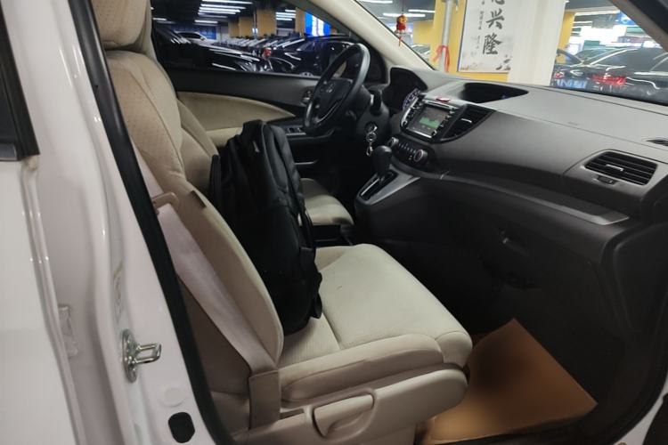 Used Honda CR-V 2013 2.0L 2WD Classic Edition Right Front Seat