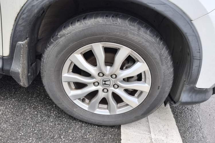 Used Honda CR-V 2013 2.0L 2WD Classic Edition Right Front Wheel Hub