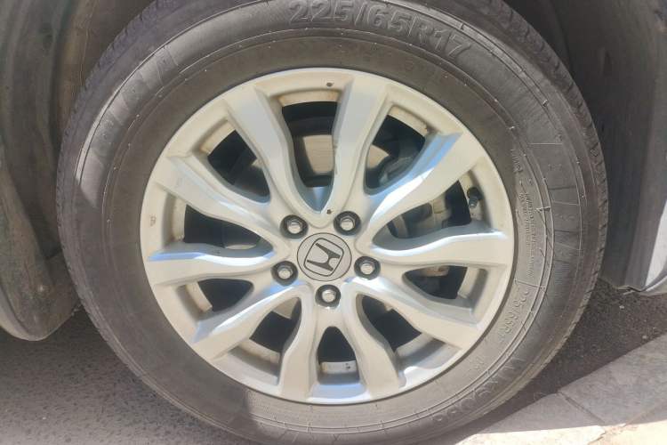Used Honda CR-V 2013 2.0L 2WD Classic Edition Right Front Wheel Hub