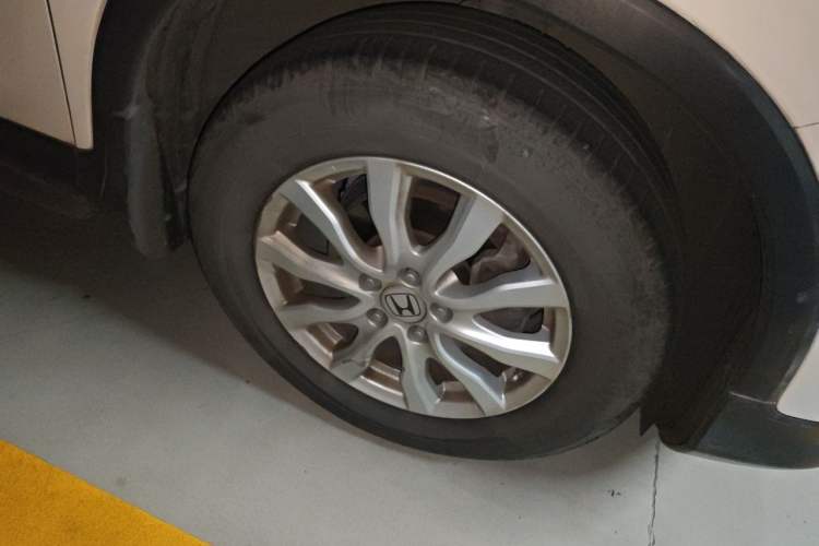 Used Honda CR-V 2013 2.0L 2WD Classic Edition Right Front Wheel Hub