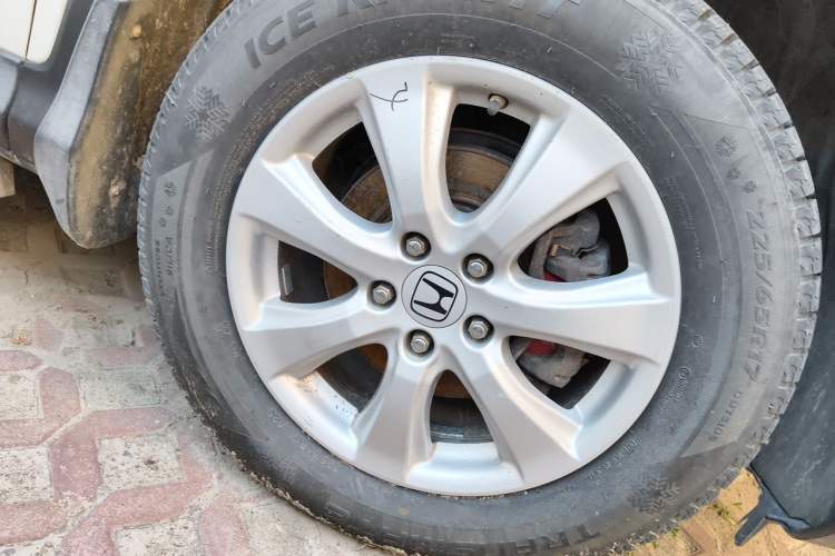 Used Honda CR-V 2013 2.0L 2WD Classic Edition Right Front Wheel Hub