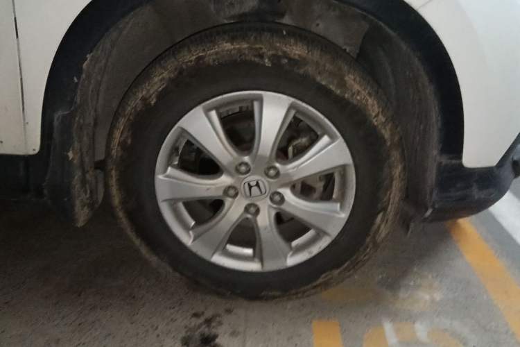Used Honda CR-V 2013 2.0L 2WD Classic Edition Right Front Wheel Hub