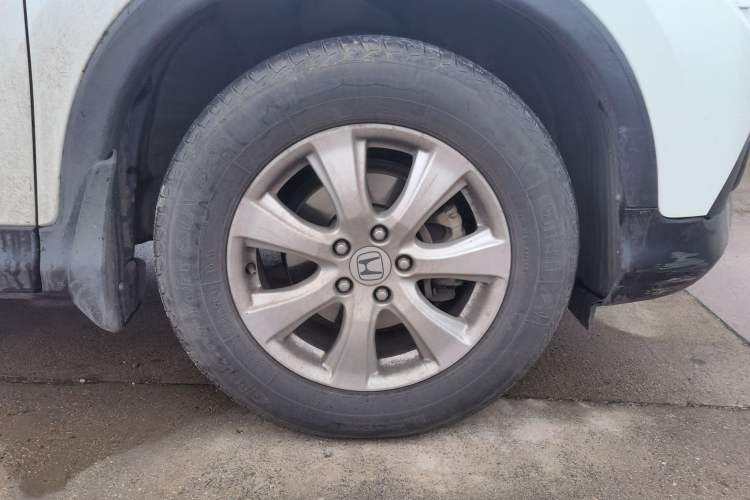 Used Honda CR-V 2013 2.0L 2WD Classic Edition Right Front Wheel Hub