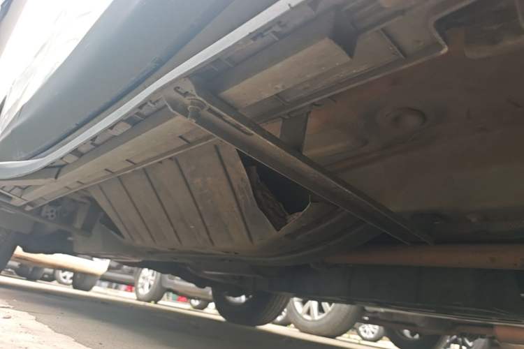Used Honda CR-V 2013 2.0L 2WD Classic Edition Right Side Sill