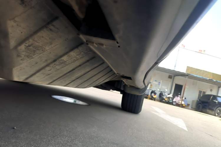 Used Honda CR-V 2013 2.0L 2WD Classic Edition Right Side Sill