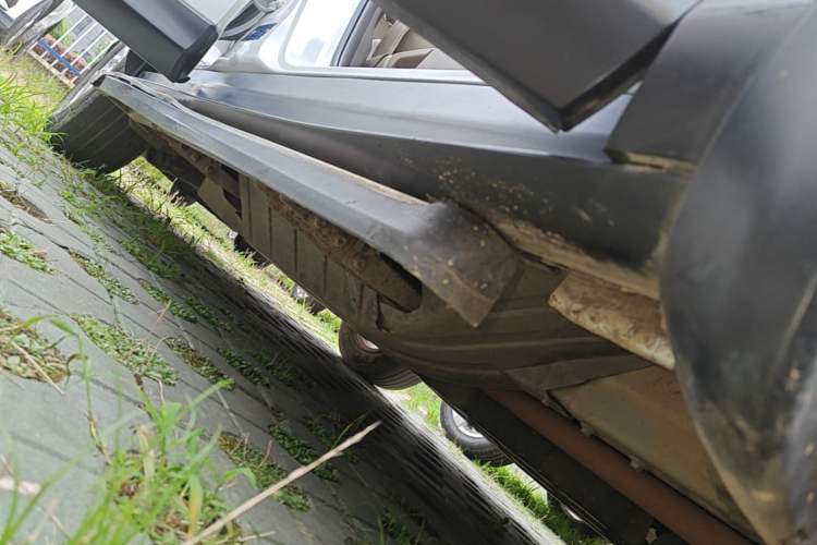 Used Honda CR-V 2013 2.0L 2WD Classic Edition Right Side Sill
