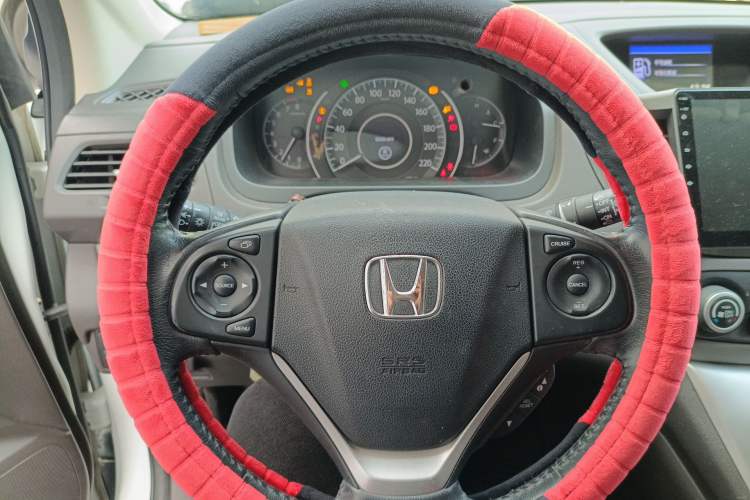 Used Honda CR-V 2013 2.4L four-wheel drive luxury version Steering Wheel