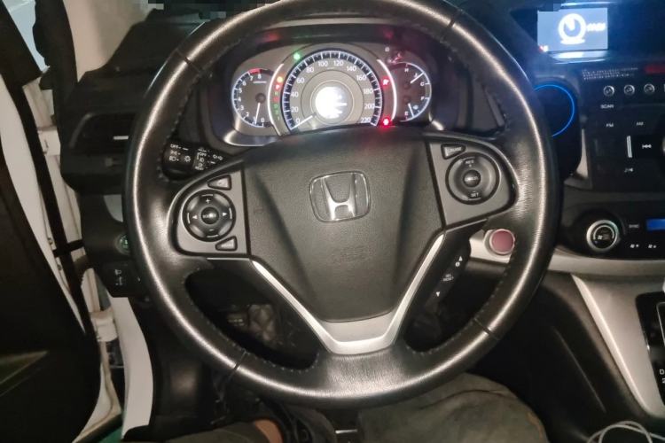 Used Honda CR-V 2013 2.4L four-wheel drive luxury version Steering Wheel