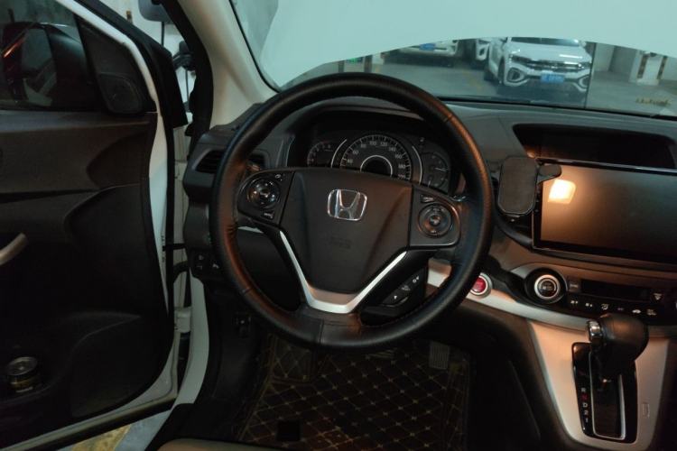 Used Honda CR-V 2013 2.4L two-wheel drive luxury version Steering Wheel