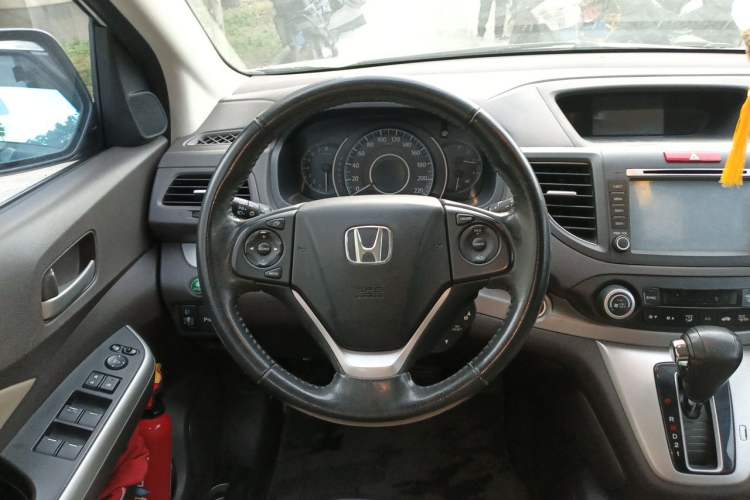 Used Honda CR-V 2013 2.4L two-wheel drive luxury version Steering Wheel