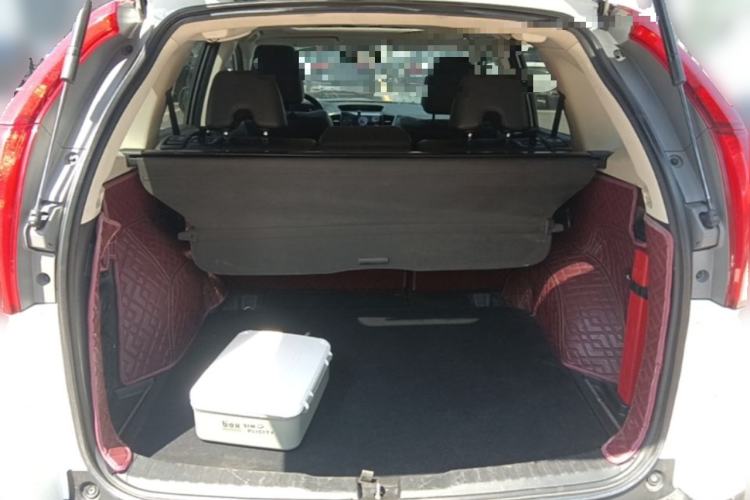 Used Honda CR-V 2013 2.4L two-wheel drive luxury version Trunk