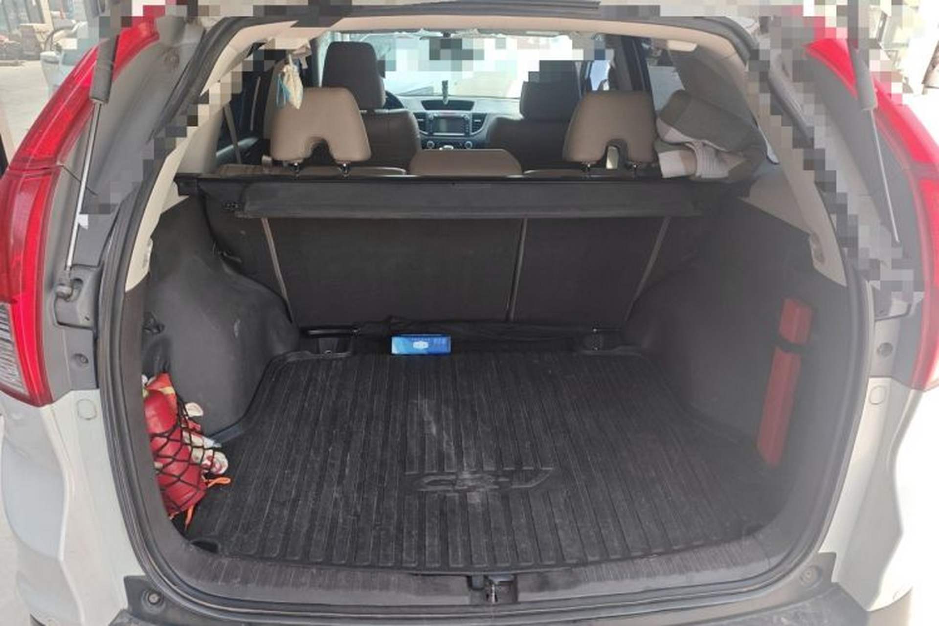 Used Honda CR-V 2013 2.4L four-wheel drive luxury version Trunk