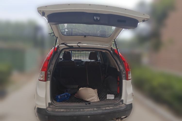 Used Honda CR-V 2013 2.0L Four-wheel Drive Classic Edition Trunk