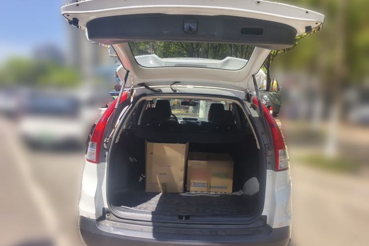 Used Honda CR-V 2013 2.4L two-wheel drive luxury version Trunk