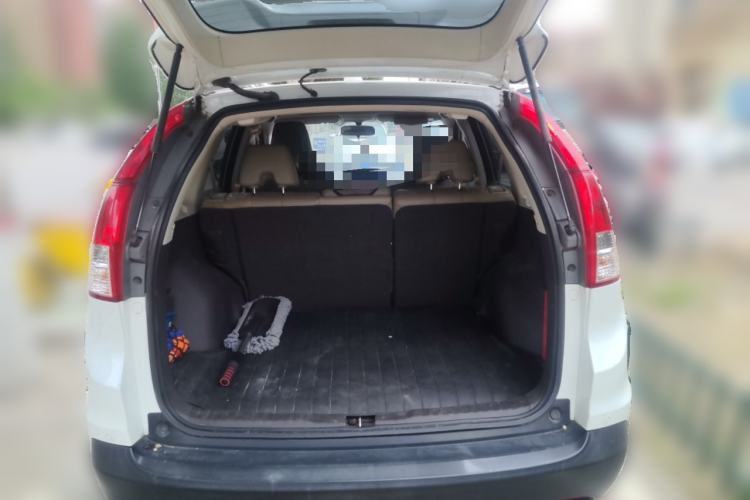 Used Honda CR-V 2013 2.4L four-wheel drive luxury version Trunk