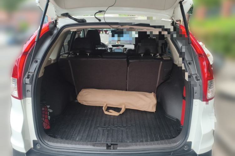 Used Honda CR-V 2013 2.0L 2WD Classic Edition Trunk