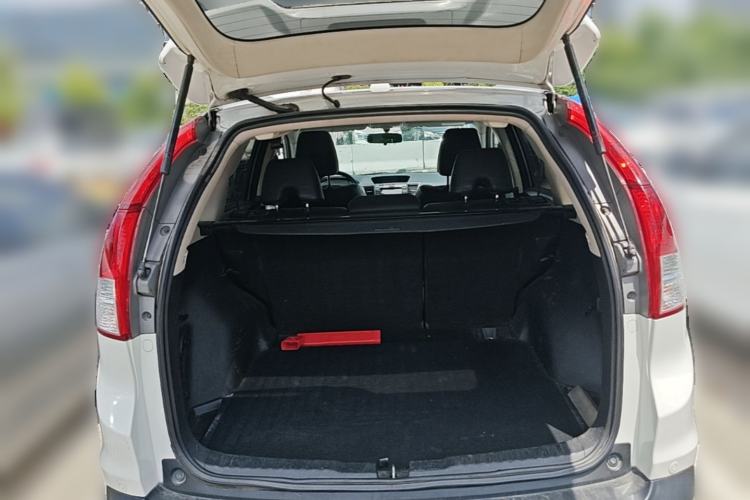 Used Honda CR-V 2013 2.4L two-wheel drive luxury version Trunk