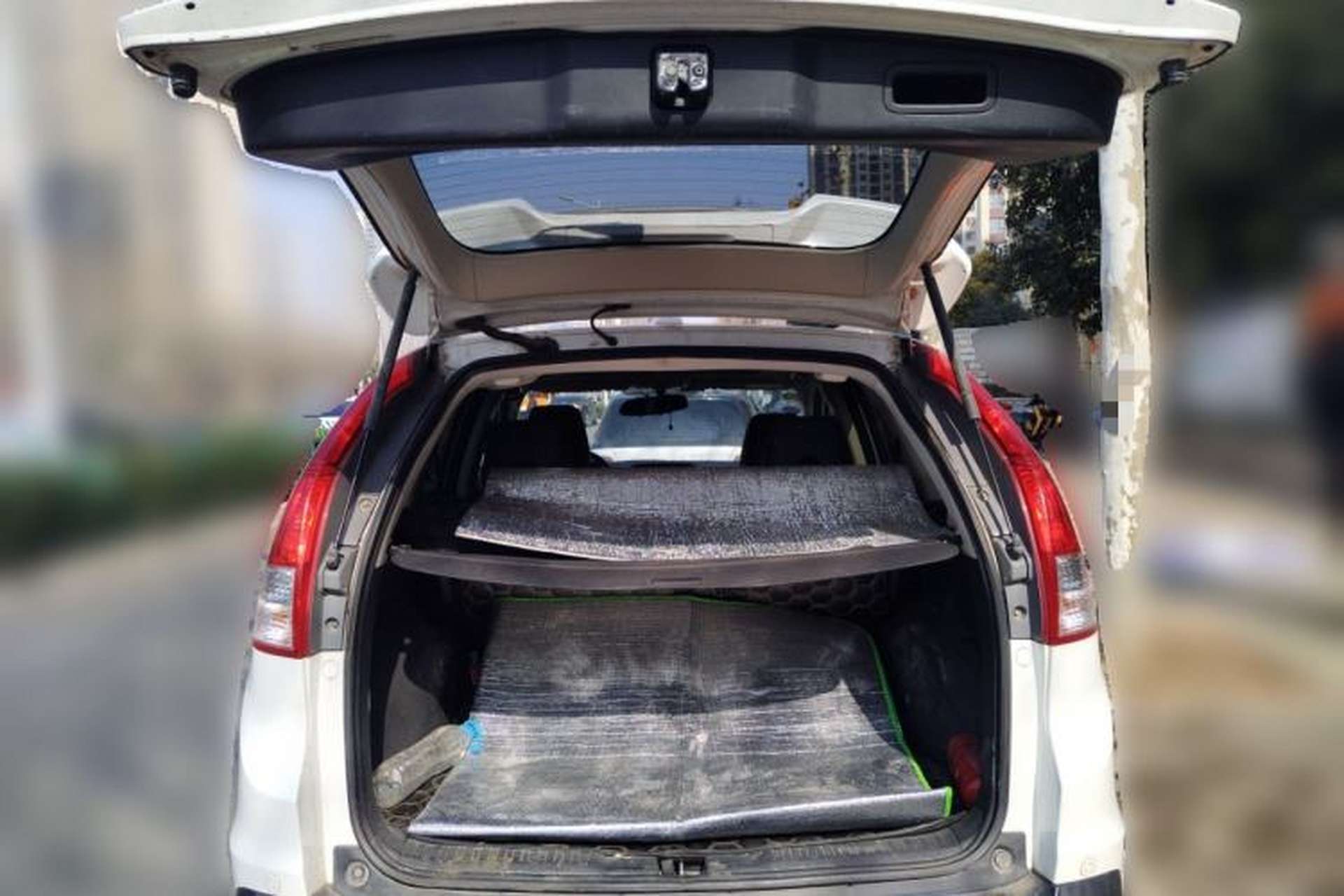 Used Honda CR-V 2013 2.4L two-wheel drive luxury version Trunk