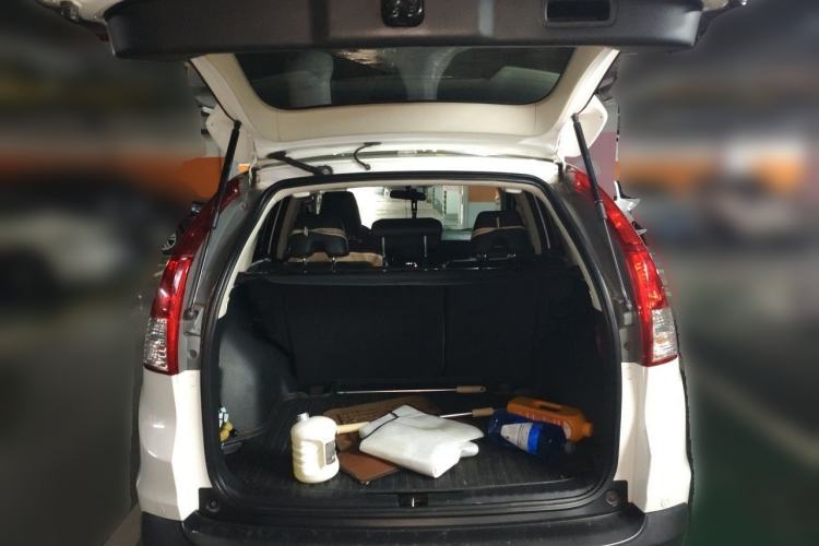 Used Honda CR-V 2013 2.4L two-wheel drive luxury version Trunk