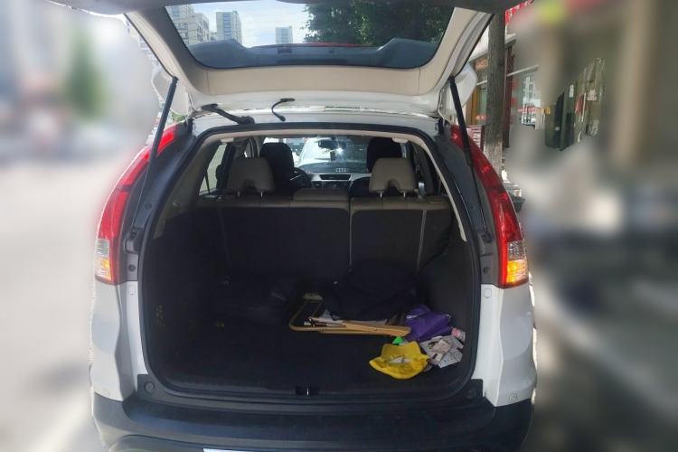 Used Honda CR-V 2013 2.4L two-wheel drive luxury version Trunk