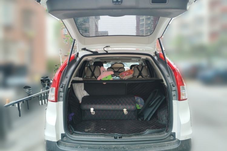 Used Honda CR-V 2013 2.4L four-wheel drive luxury version Trunk