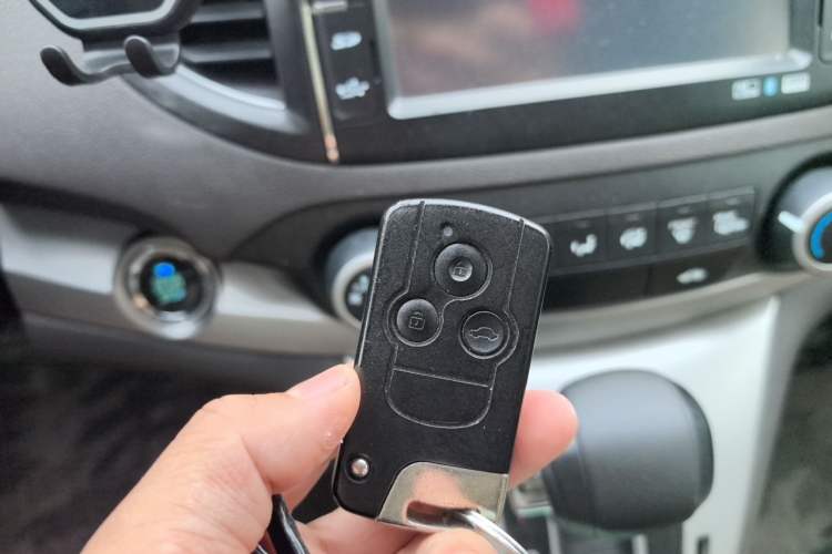 Used Honda CR-V 2013 2.0L 2WD Classic Edition Vehicle Key