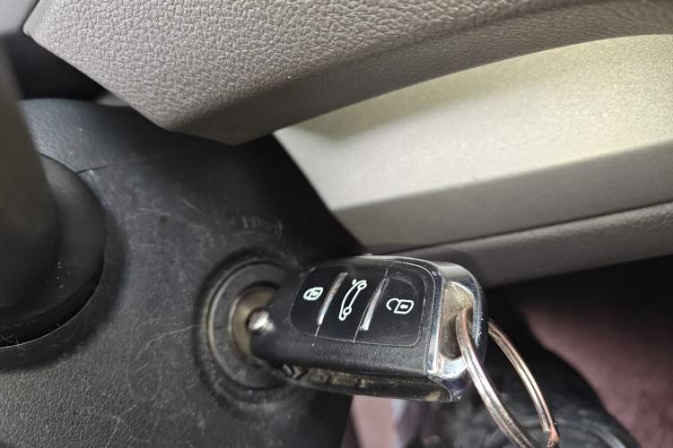 Used Honda CR-V 2013 2.0L Four-wheel Drive Classic Edition Vehicle Key