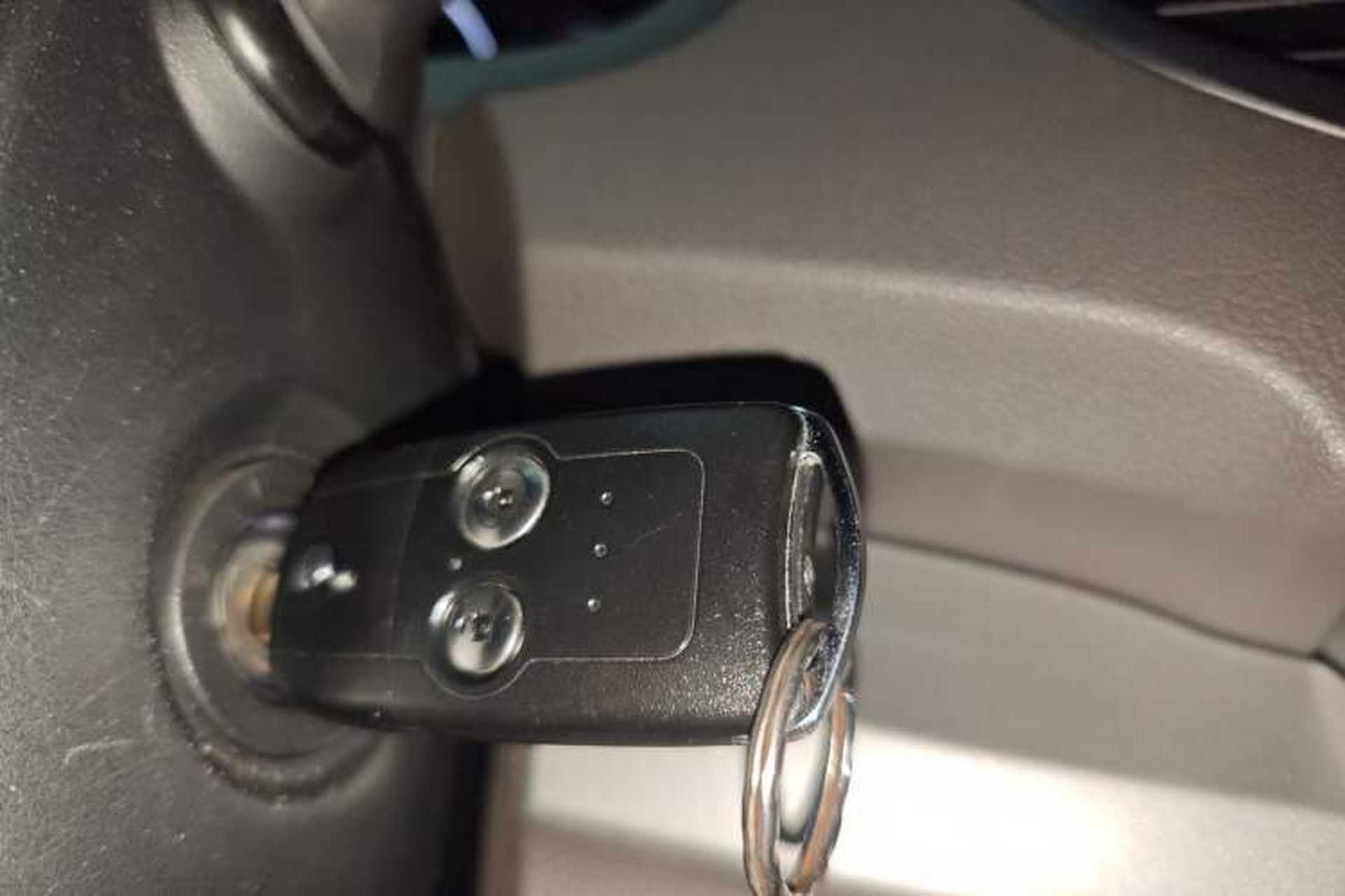 Used Honda CR-V 2013 2.0L 2WD Classic Edition Vehicle Key