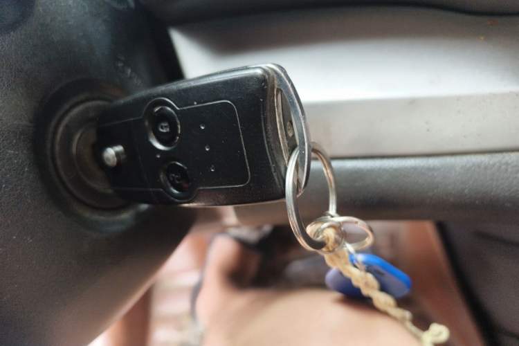 Used Honda CR-V 2013 2.0L 2WD Classic Edition Vehicle Key
