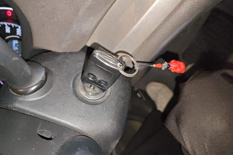 Used Honda CR-V 2013 2.0L 2WD Classic Edition Vehicle Key