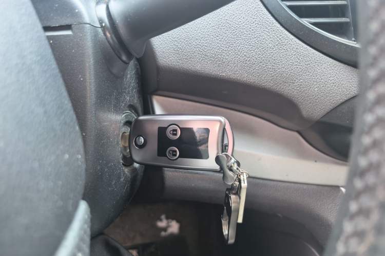 Used Honda CR-V 2013 2.0L Four-wheel Drive Classic Edition Vehicle Key