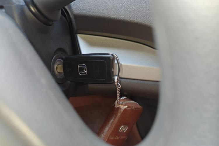 Used Honda CR-V 2013 2.0L 2WD Classic Edition Vehicle Key