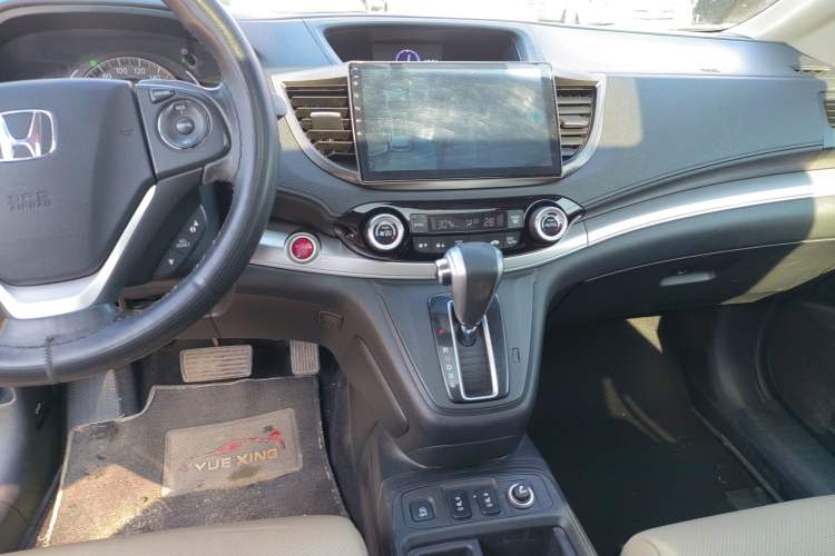 Used Honda CR-V 2015 2.4L two-wheel drive luxury version Audio And AC Panel