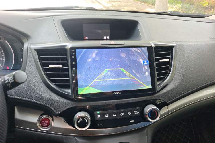 Used Honda CR-V 2015 2.0L two-wheel drive Fashion Edition Audio And AC Panel