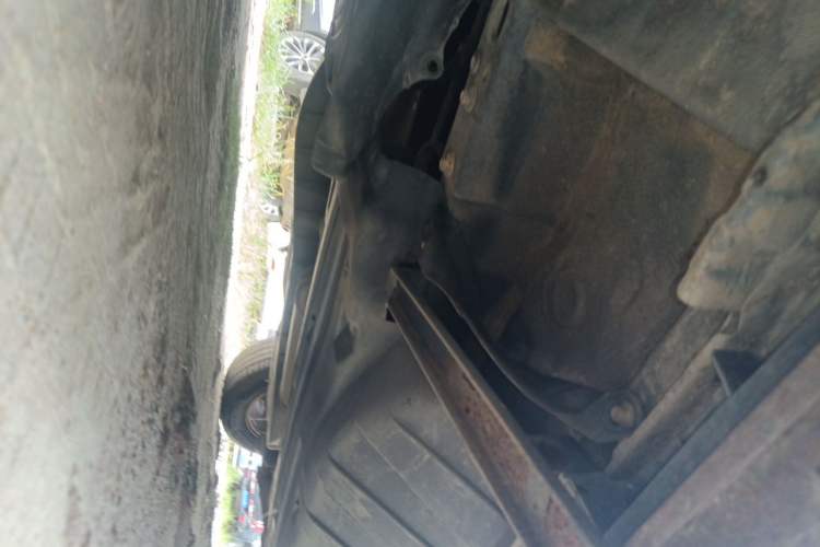 Used Honda CR-V 2015 2.0L two-wheel drive urban version Chassis Front Left