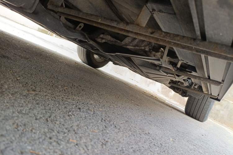 Used Honda CR-V 2015 2.0L two-wheel drive Fashion Edition Chassis Front Left