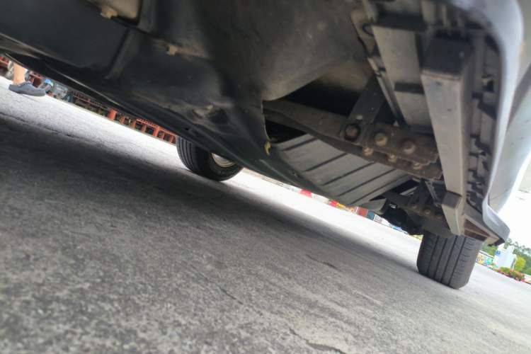 Used Honda CR-V 2015 2.0L two-wheel drive urban version Chassis Front Left