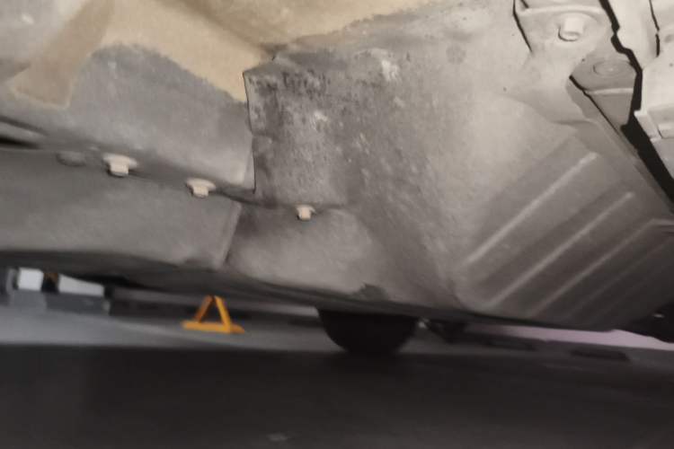 Used Honda CR-V 2015 2.0L two-wheel drive urban version Chassis Front Left