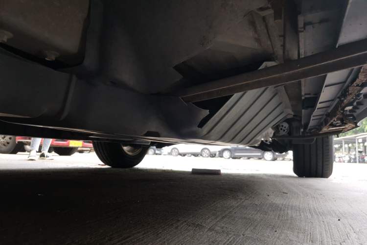 Used Honda CR-V 2015 2.0L two-wheel drive Fashion Edition Chassis Front Left